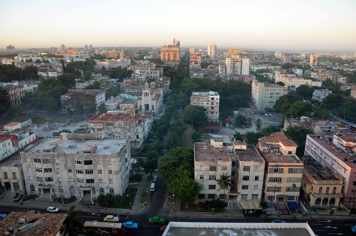 Cuba, La Habana - Habana Libre