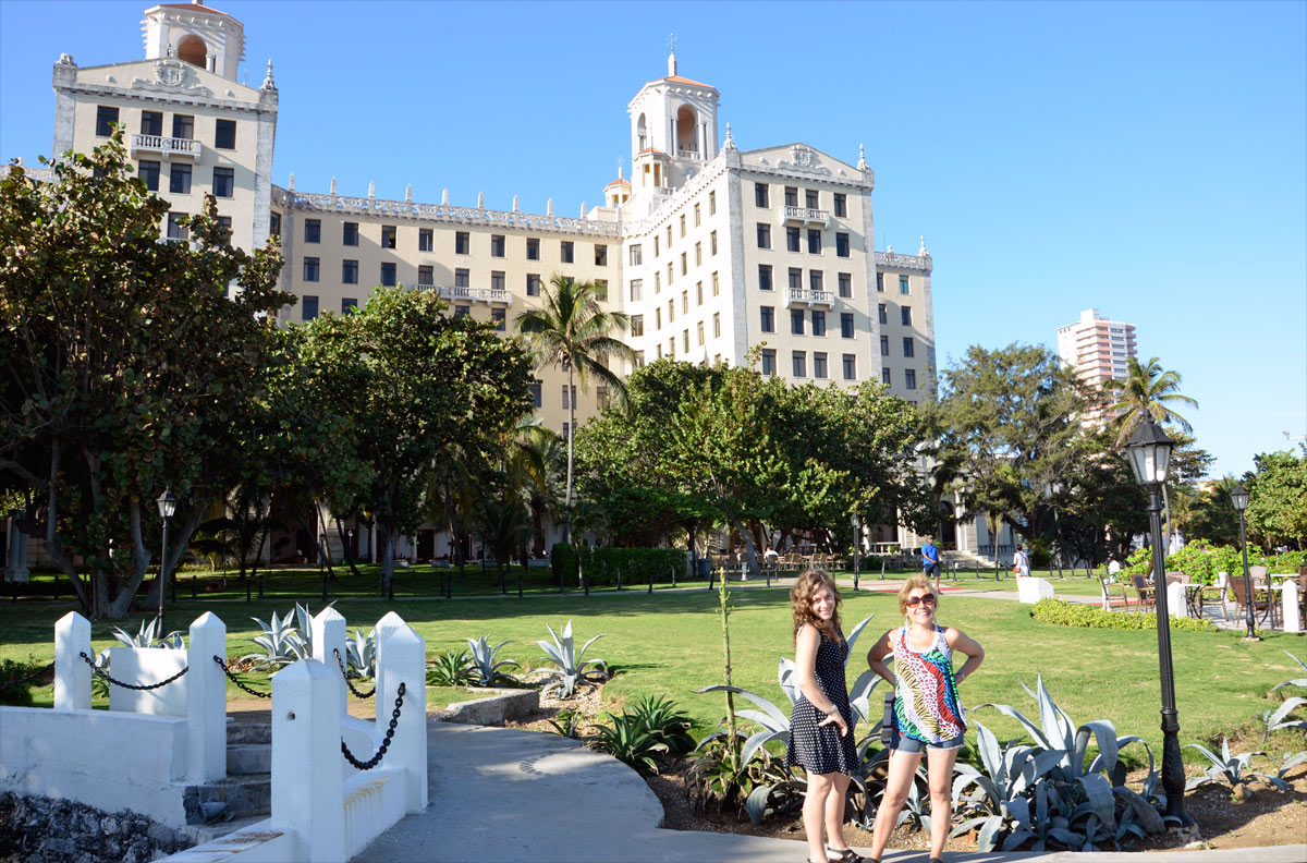 Cuba, La Habana - Habana Libre