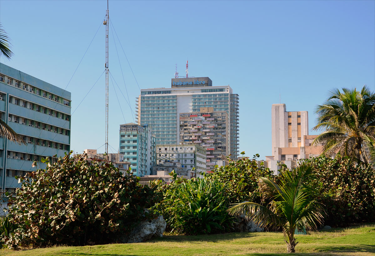 Cuba, La Habana - Habana Libre