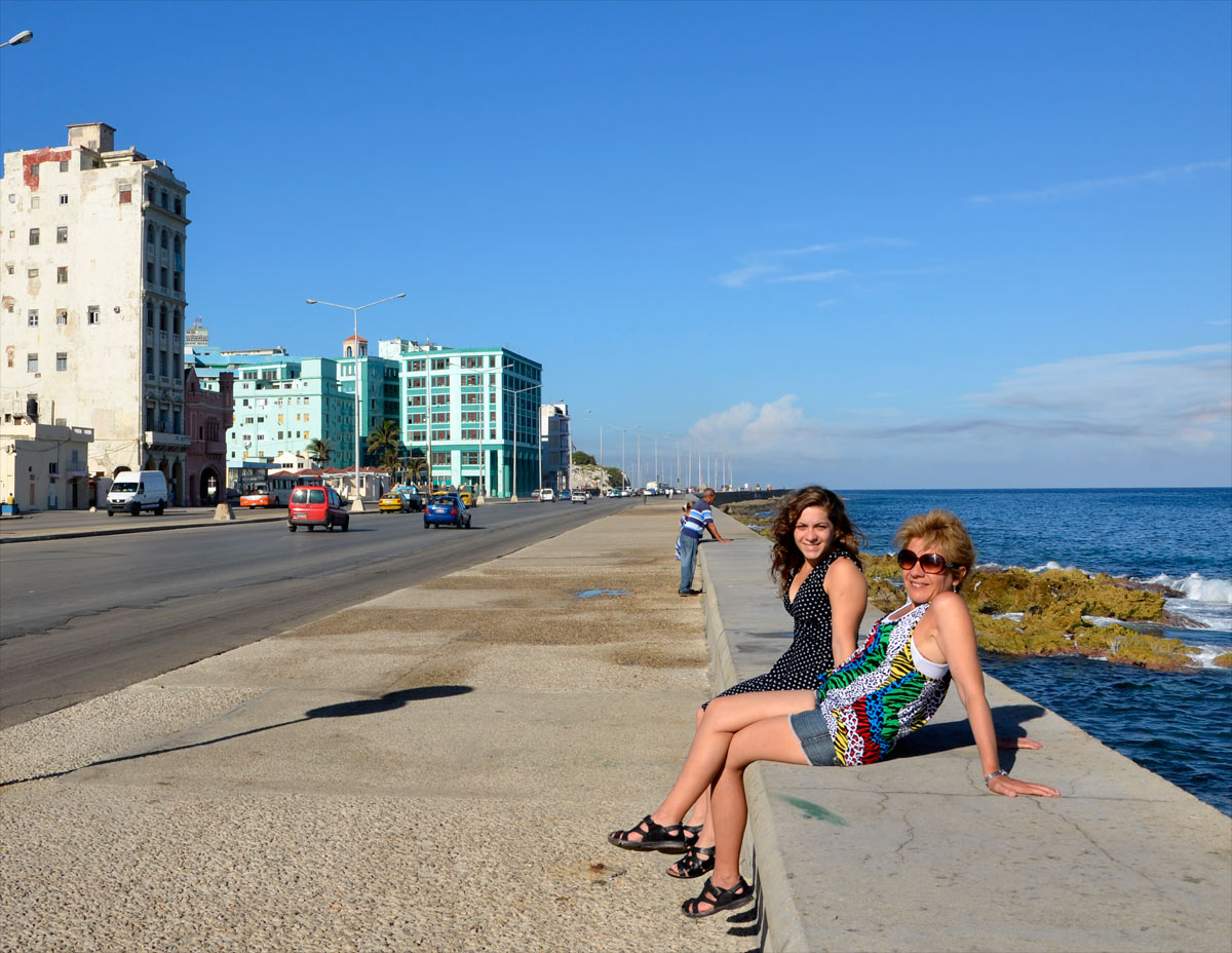 Cuba, La Habana - El Malecón