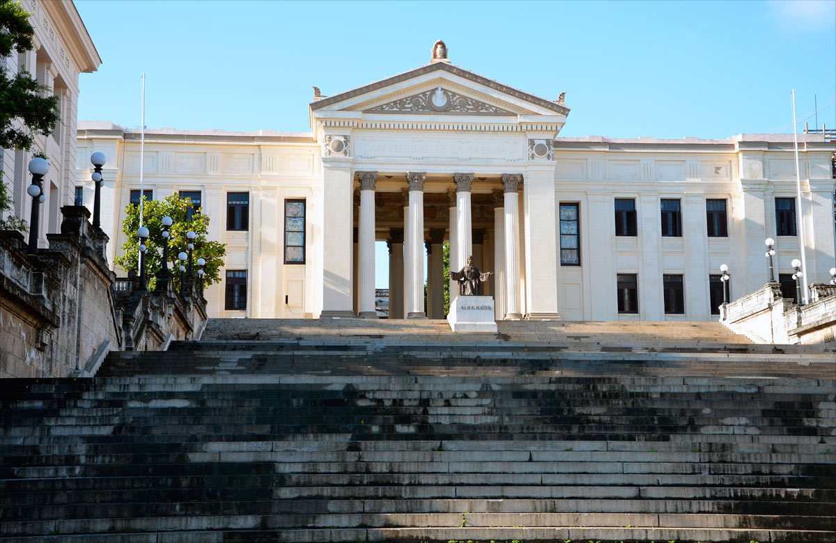 Cuba, La Habana - La Universidad