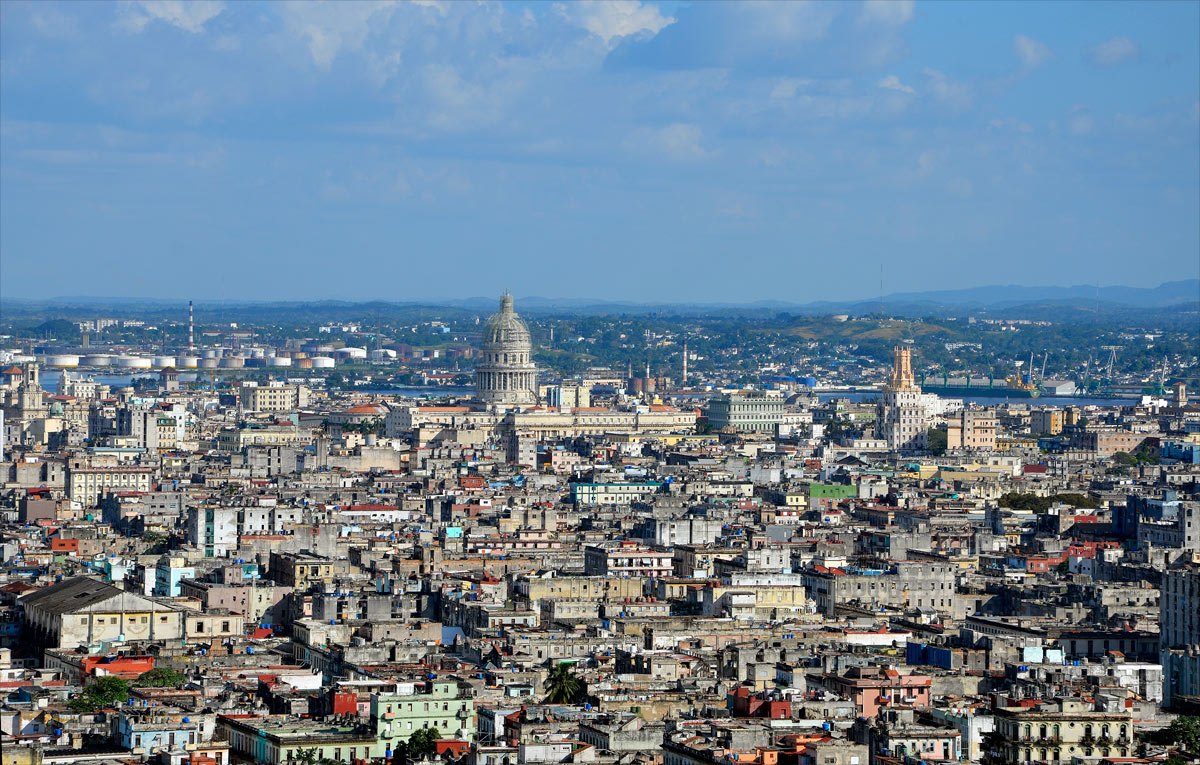 Cuba, La Habana - Habana Libre